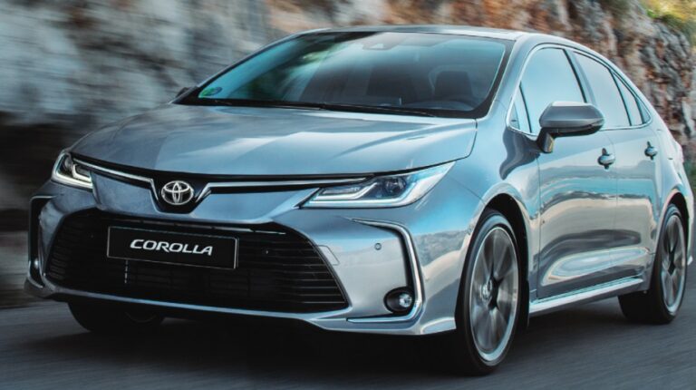 مميزات سيارة تويوتا كورولا 2022
